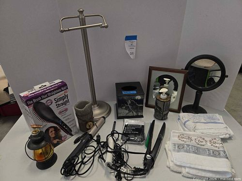 Hair Tools and Bathroom Decor Bundle with Towels, Mirror, Soap Dispensers (1 of 12)