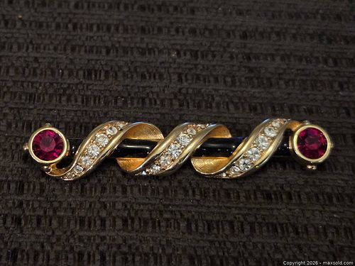 Swarovski brooch (1 of 2)