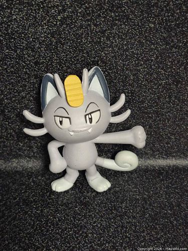 Pokemon Tomy Alolan Meowth figure  (1 of 4)