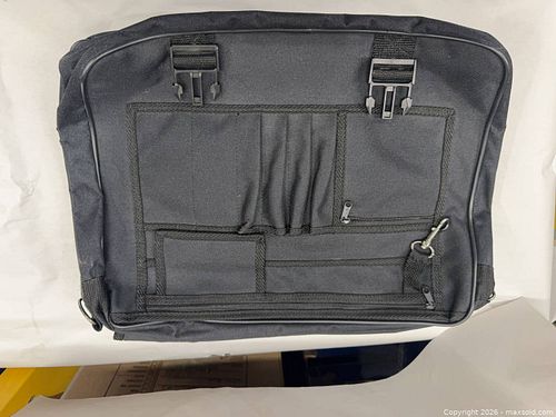 Western Concepts Syracuse Black Nylon Messenger/Laptop Bag (1 of 5)