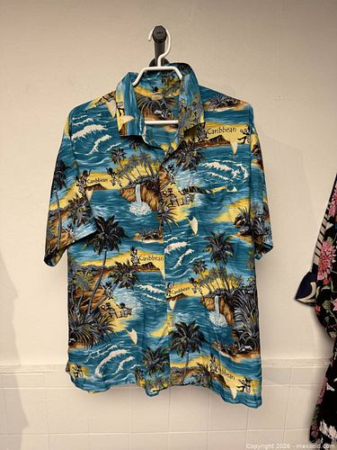 Caribe’s men shirt  (1 of 3)