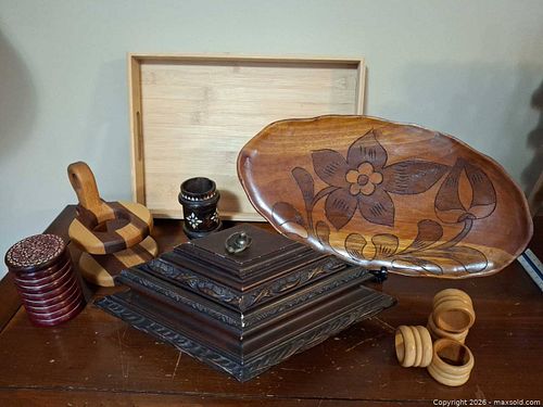 Assorted Wooden & Bamboo Serving Trays, Platter, Box & Accessories (1 of 20)