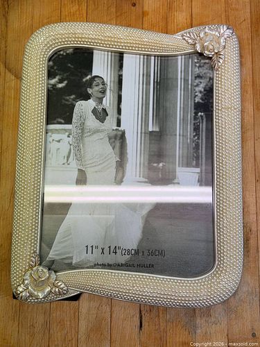 Lot #226 (1 of 4)