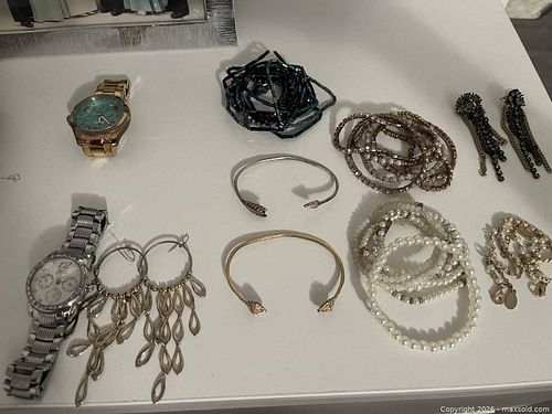 Assorted Jewelry Lot: Fossil Watch, Bracelets, Earrings, Beaded Pearls (1 of 9)