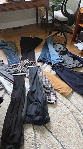 Clothing: Pants, Jeans & Skirts - Mixed Women's Lot A (1 of 18)