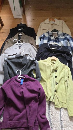 Women's Clothing: Sweaters, Jackets B (1 of 10)
