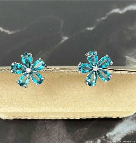 GORGEOUS Natural GEMSTONE Sterling Silver Swiss Blue Topaz Floral Stud Earrings (1 of 6)
