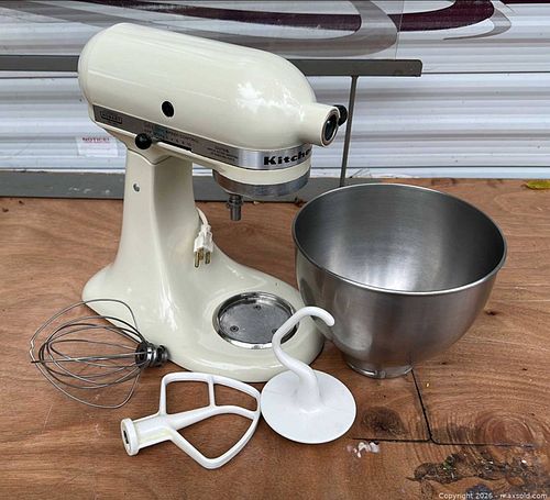 KitchenAid HOBART 5 qt Stand Mixer, Ivory/Cream - Tested & Works! (1 of 9)