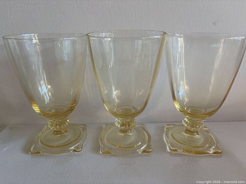 Set of 3 Yellow Amber Glass Goblets, Vintage Pressed Design (1 of 5)