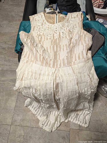 Tracy Reese Size 4 Ivory Beige Lace Cocktail Shift Dress (1 of 4)
