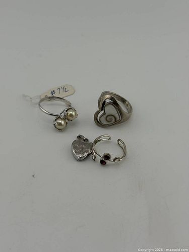 Lot of sterling jewelry (1 of 3)