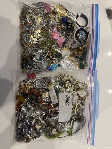 Two large bags of jewelry (1 of 3)