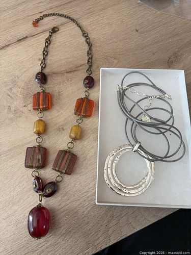 Lot of Two Beaded/Statement Necklaces with Glass Beads & Metal (1 of 6)