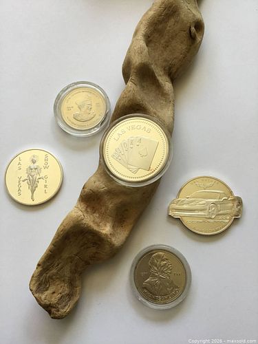 Collectible Coin Grouping  (1 of 4)