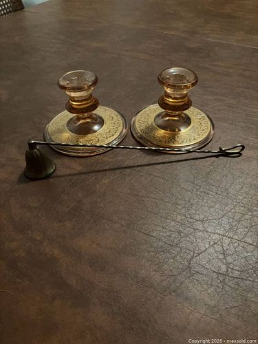 Vintage Amber Pink Glass Candlesticks with Gold Gilt Detail (1 of 5)