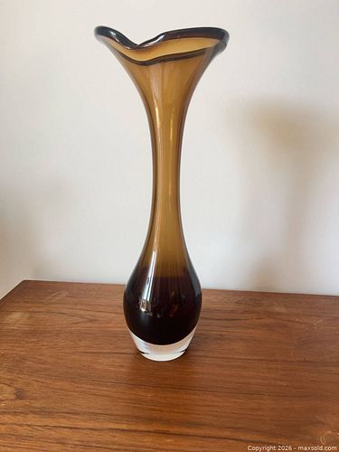 Lot #16 (1 of 7)