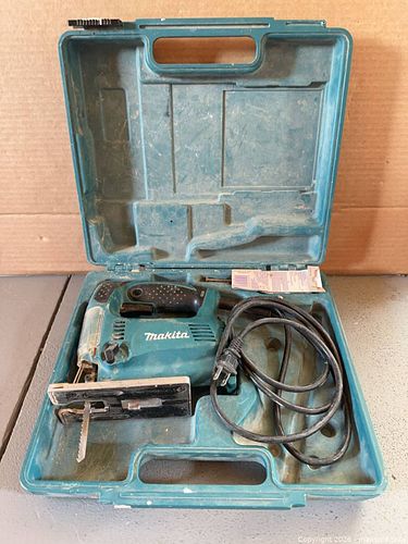 Makita Corded Electric Jigsaw (1 of 2)