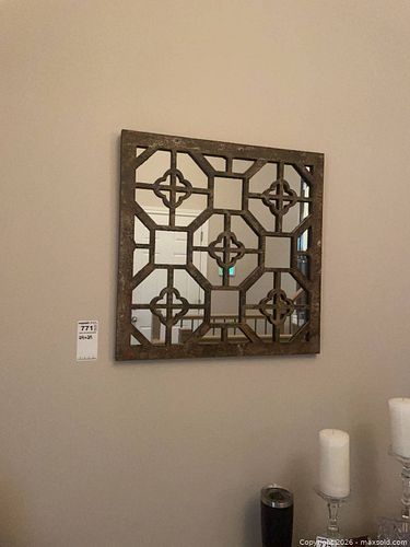 Lot #771 (1 of 15)
