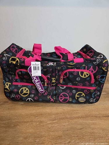 New Rockland PRD322 22" Peace Sign Rolling Duffel Wheeled Luggage (1 of 6)