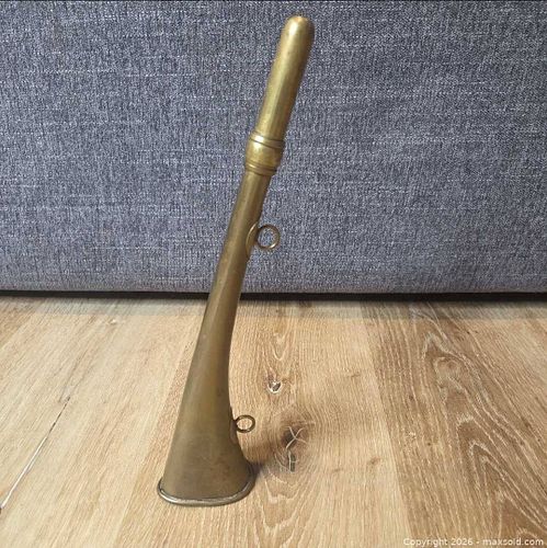 Vintage Brass Signal Horn Bugle Trumpet 12" Arrow Maker Mark Carry Rings VTG (1 of 8)