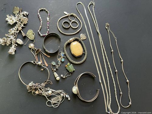 Costume Jewelry, Silver A (1 of 17)