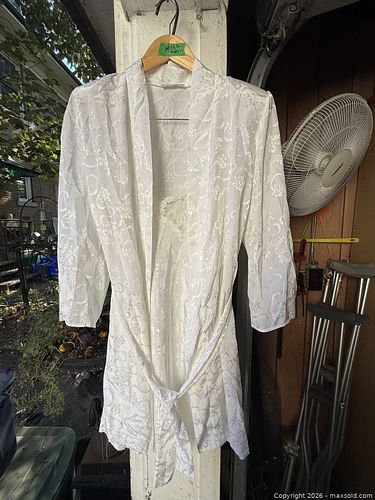A LOT OF A SEXY LOUNGE WEAR NEW. SIZE M. AKA BRIDAL ROBE. 2 PCS. (1 of 2)