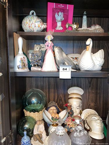 Figurines and Collectibles Lot (1 of 17)