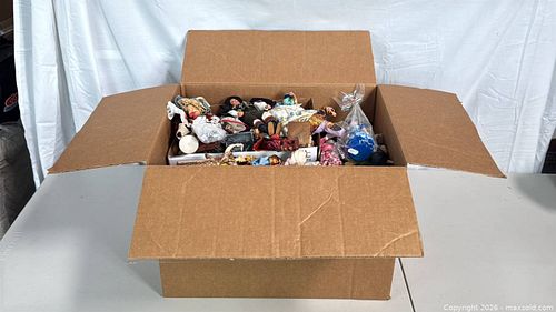 Lot #60 (1 of 4)