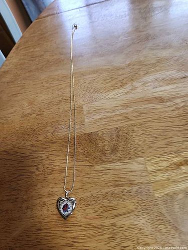 Gold-Tone Heart Locket Necklace with Floral Insert, 18-inch (1 of 3)