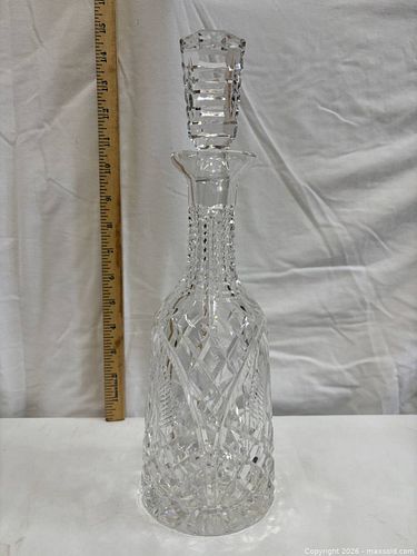 Crystal Cut Glass Decanter with Faceted Stopper (1 of 7)