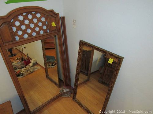 Lot #0651 (1 of 12)