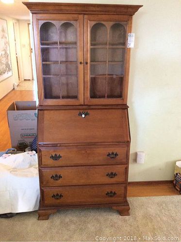 Lot #0663 (1 of 5)