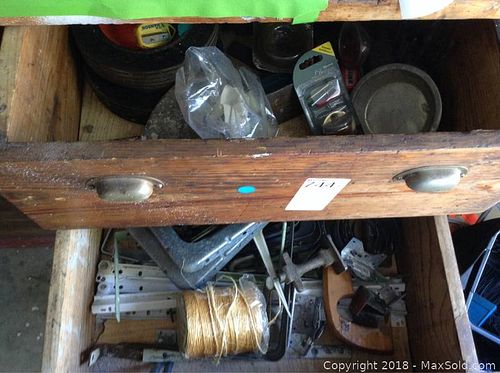 Lot #0744 (1 of 13)