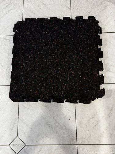 Interlocking Rubber Gym Tiles 24 x 24 in, 3/8 in, 12 Pack (1 of 3)