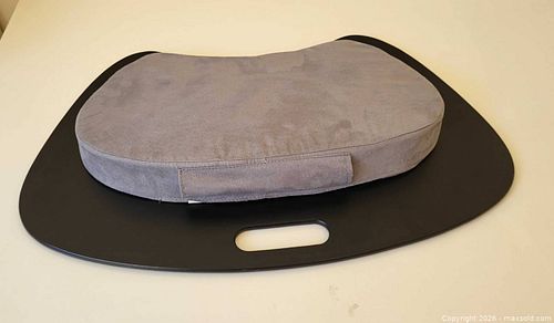 Wood Lap Desk with Built-In Handle on Cushion (1 of 3)