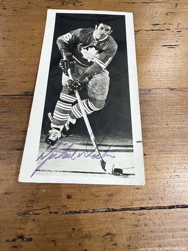1960’s Mike “Shakey” Walton autographed photo (1 of 4)