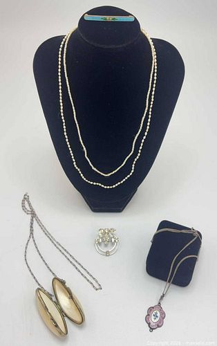 Jewellery Lot with Miniature Seed Pearl Strands (1 of 18)