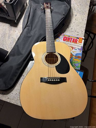 Dreadnought Acoustic Guitar, Natural Blonde (Unknown Brand) (1 of 7)
