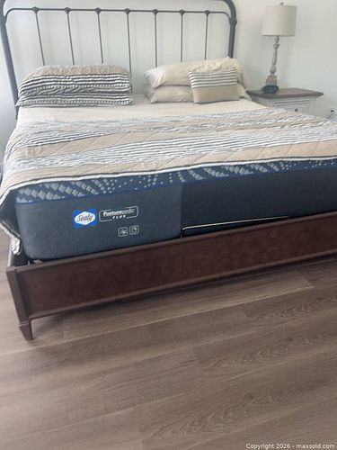 King Sealy Posturepedic Plus Metal Bed Frame with Headboard (1 of 5)