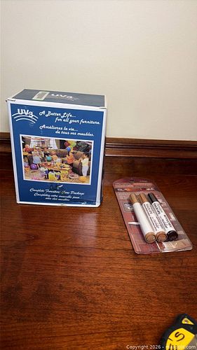 UV3 Furniture Care Kit with 3-Piece Touch-Up Marker Set (1 of 7)