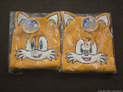 2 new sonic the hedgehog tail hats  (1 of 5)