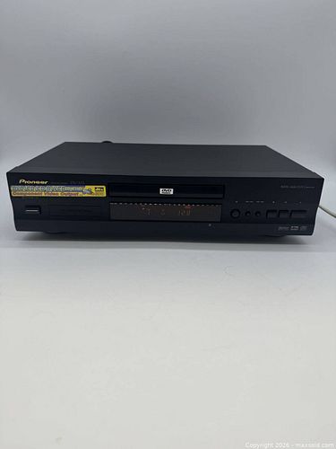 Lot #65 (1 of 7)