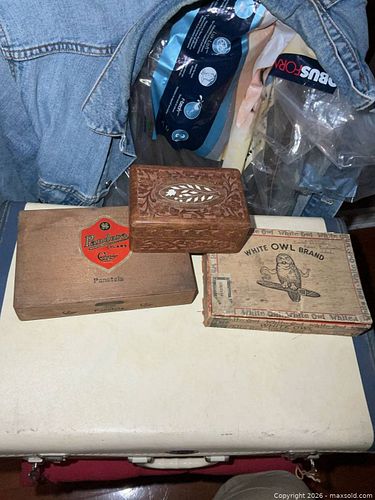 Collectibles (1 of 12)