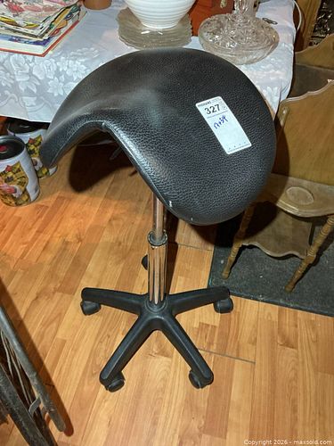 Lot #327 (1 of 4)