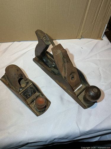 Lot #332 (1 of 7)