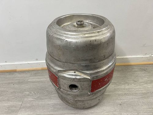 Lot #63 (1 of 10)