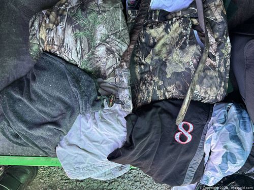 Lot of Camouflage Outerwear Size xl with Leather belt (1 of 4)