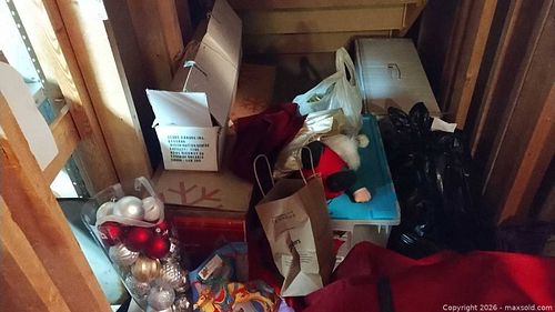 Holiday / Christmas Decor, Christmas Tree & Ornaments D (1 of 15)
