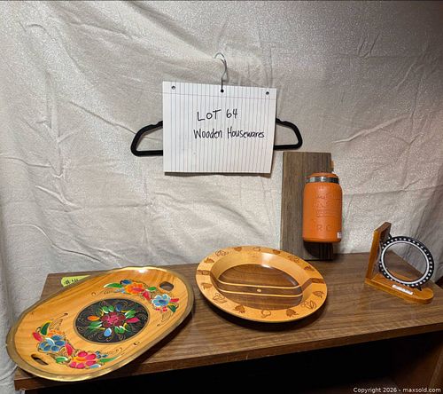 Wooden Housewares (1 of 3)