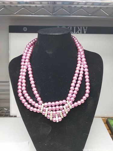 Fashion jewelry necklace  (1 of 4)